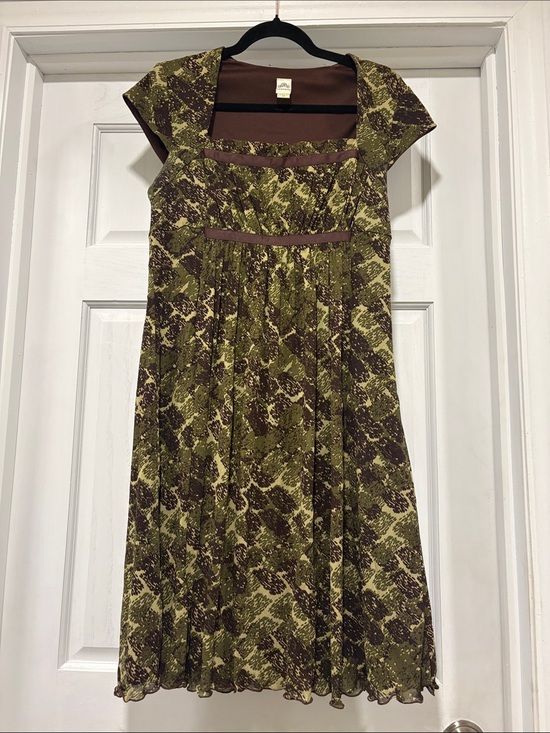Signature by Sangria Dresses & Skirts - Signature by Sangria Earthy Chiffon Square Neck Ribbon Detail Dress 12